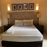 Amazing 7Br Mansion Inside Of The Walled City
