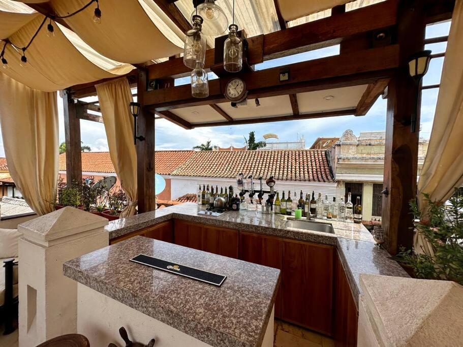 Amazing 7br Mansion Inside Of The Walled City Villa