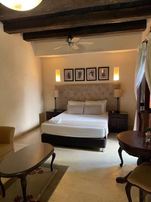 Amazing 7br Mansion Inside Of The Walled City Villa Cartagena